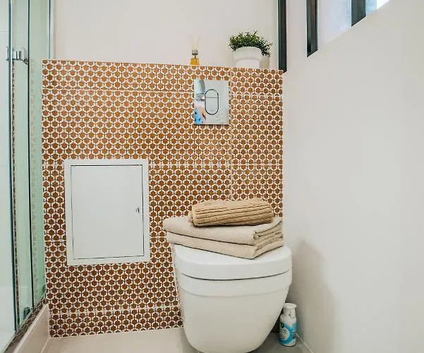 Centre-ville * נים